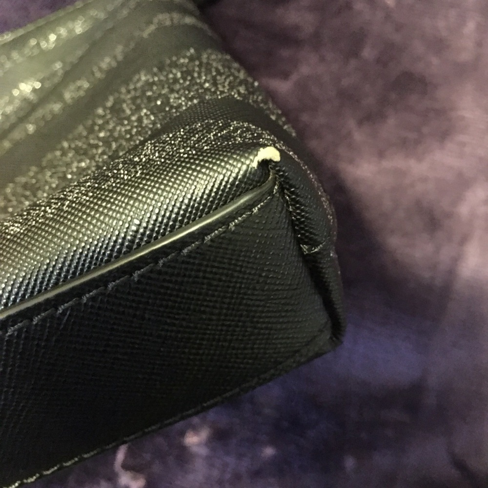 Small Black Kate spade ♠️ - Picture 7 of 7
